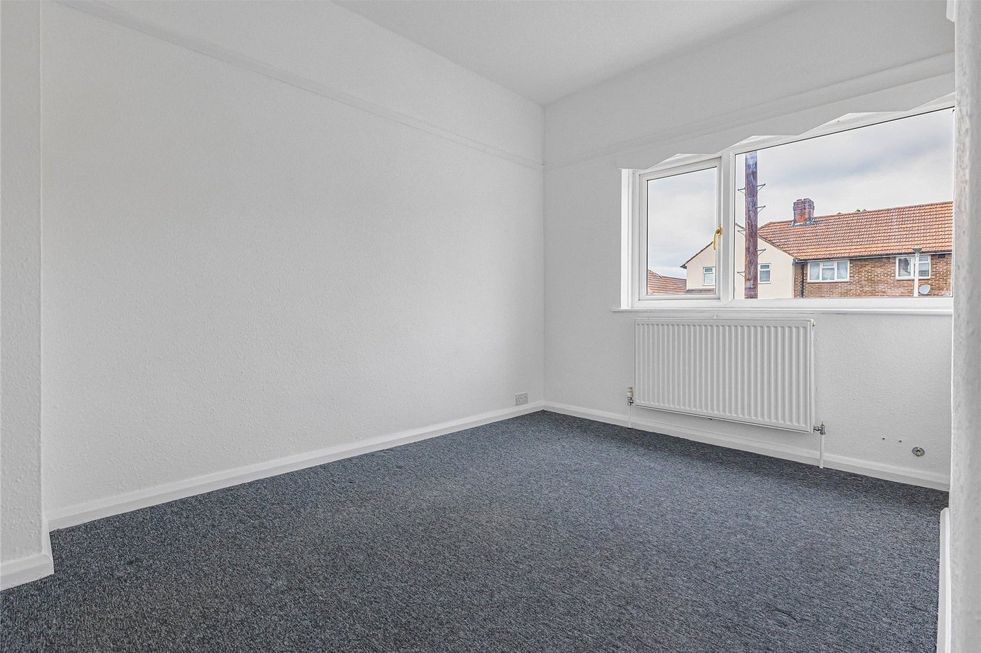 3 bedroom house for sale in Rochester | Robinson Michael & Jackson
