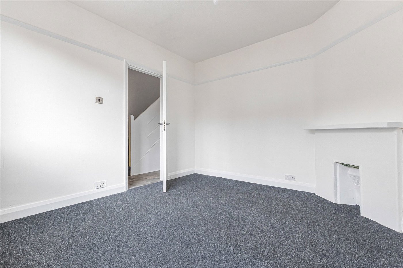 3 bedroom house for sale in Rochester | Robinson Michael & Jackson