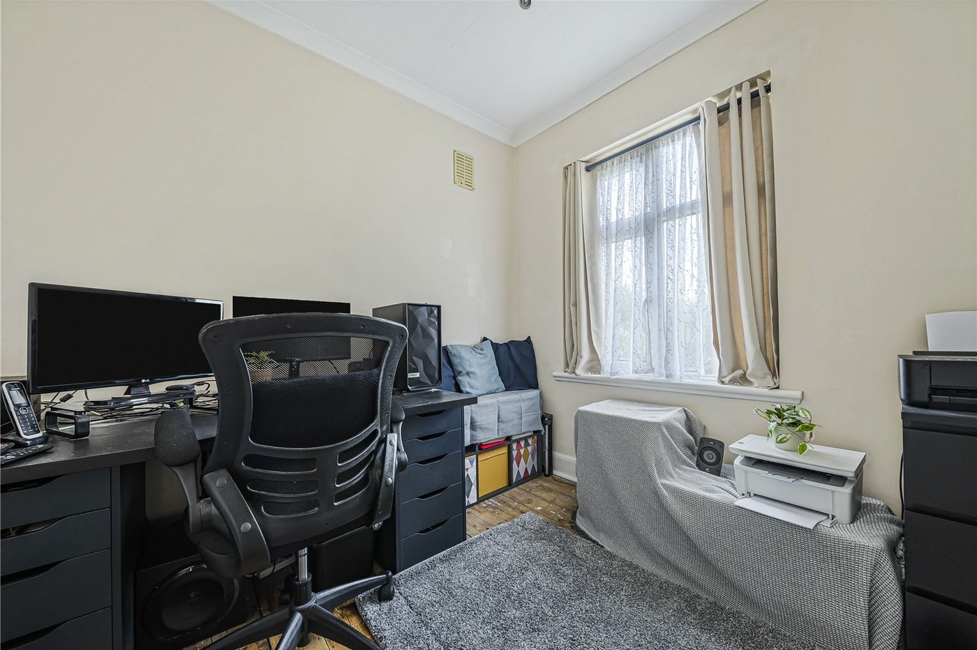 3 bedroom house for sale in Welling | Robinson Jackson