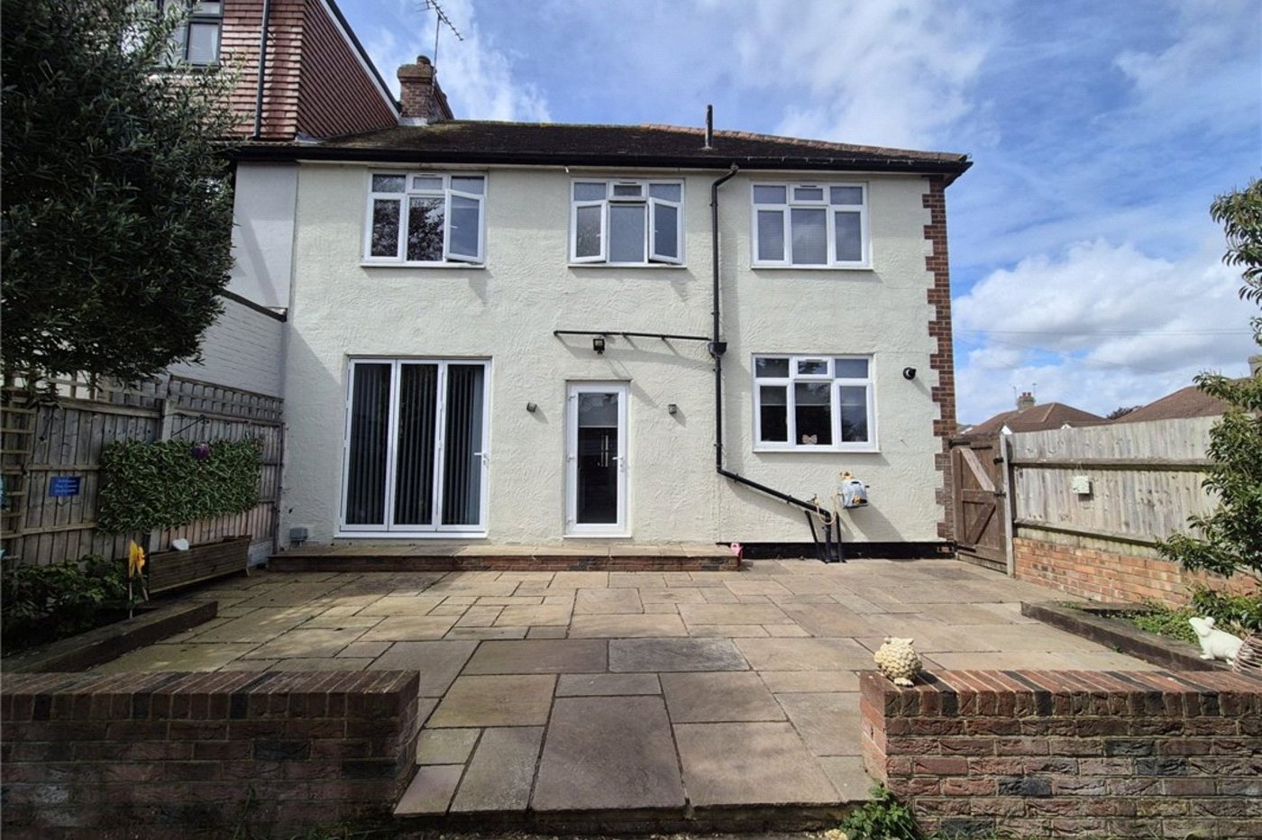 4 bedroom house for sale in Orpington | Robinson Jackson