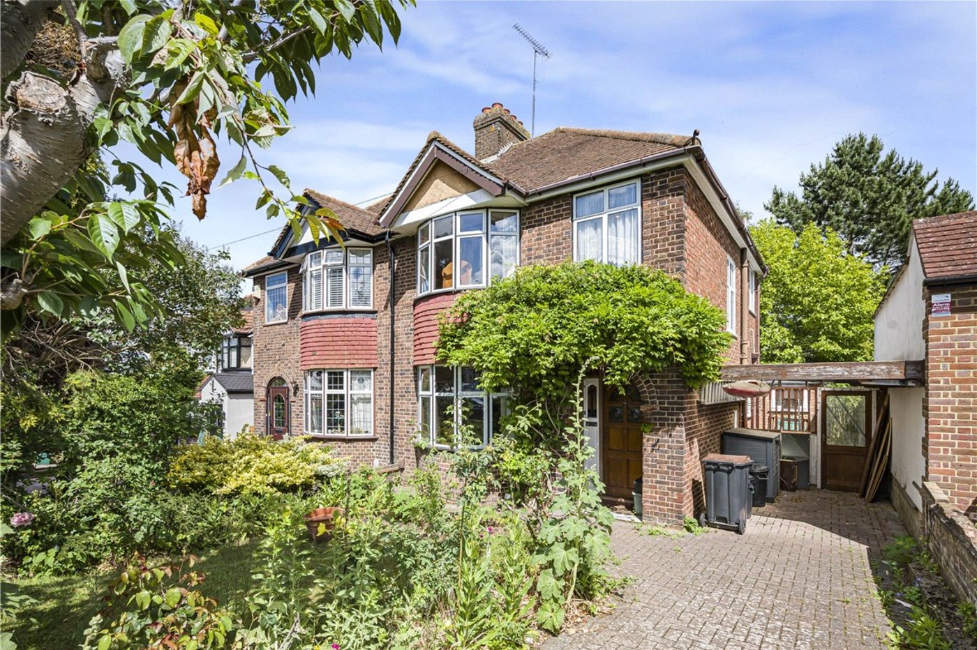 3 bedroom house for sale in Orpington | Robinson Jackson