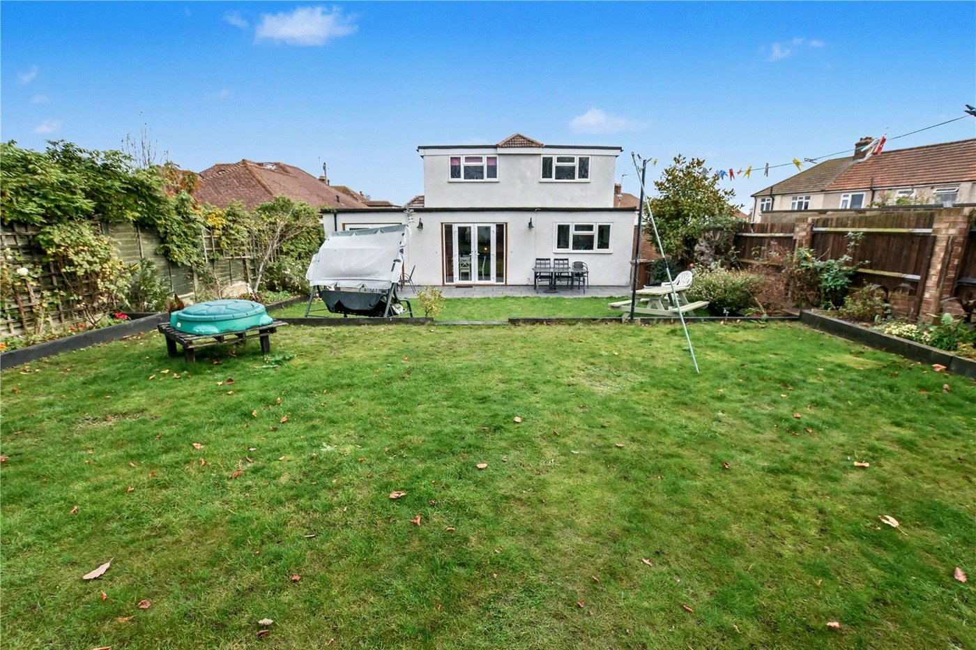 5 bedroom bungalow for sale in Bexleyheath | Robinson Jackson