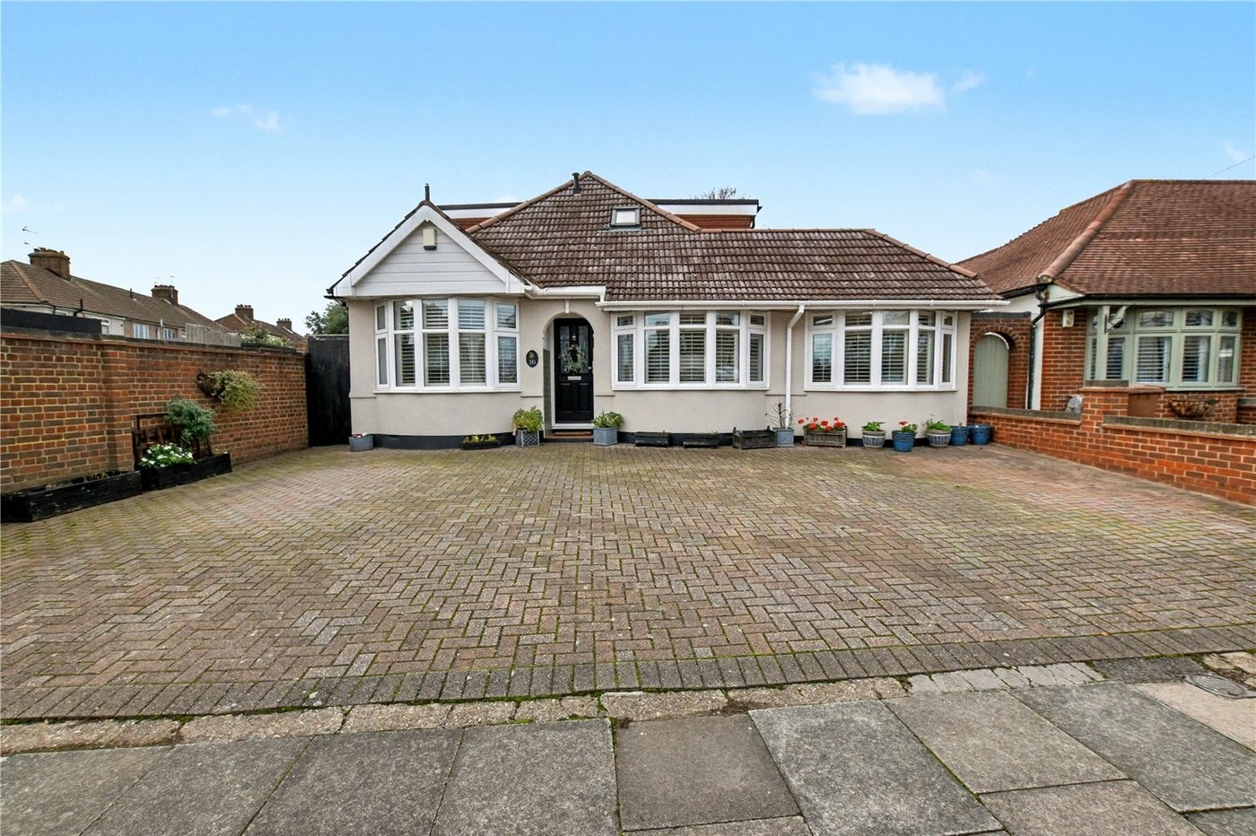 5 bedroom bungalow for sale in Bexleyheath | Robinson Jackson