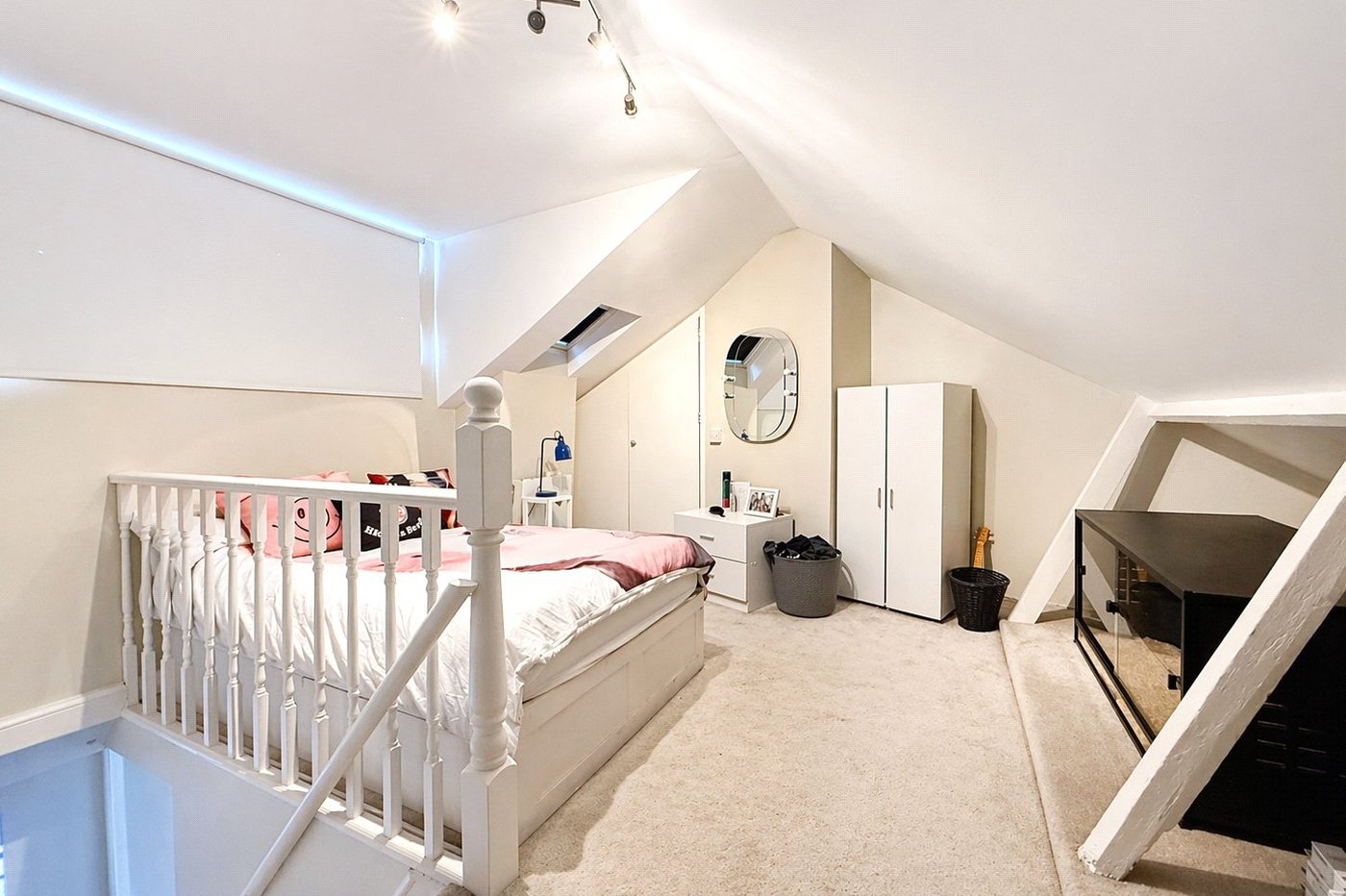 3 bedroom house for sale in Lewisham | Robinson Jackson
