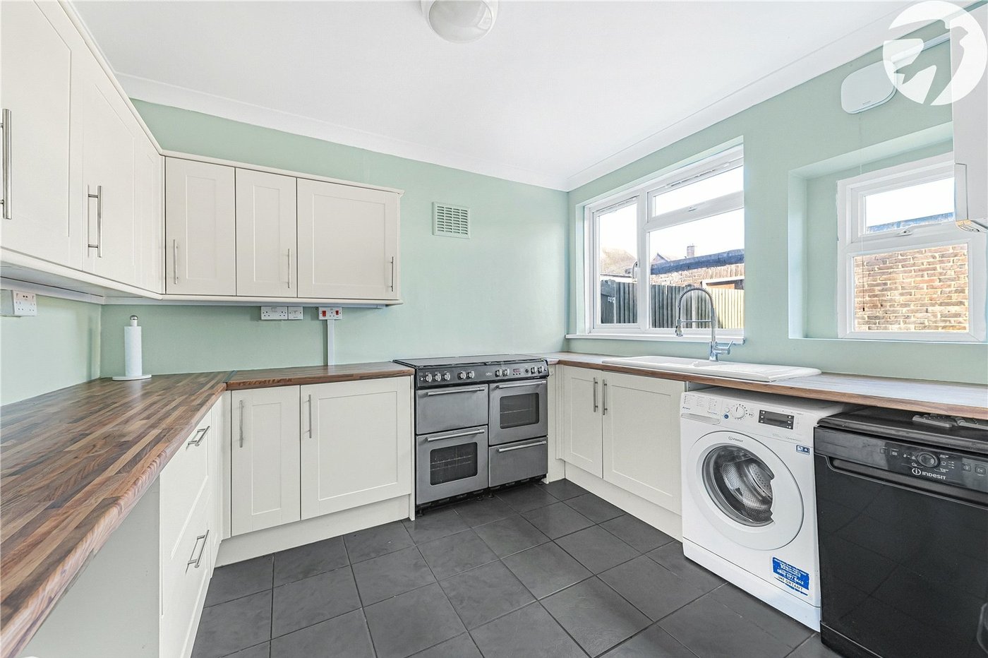 4 bedroom house for sale in Dartford | Robinson Jackson