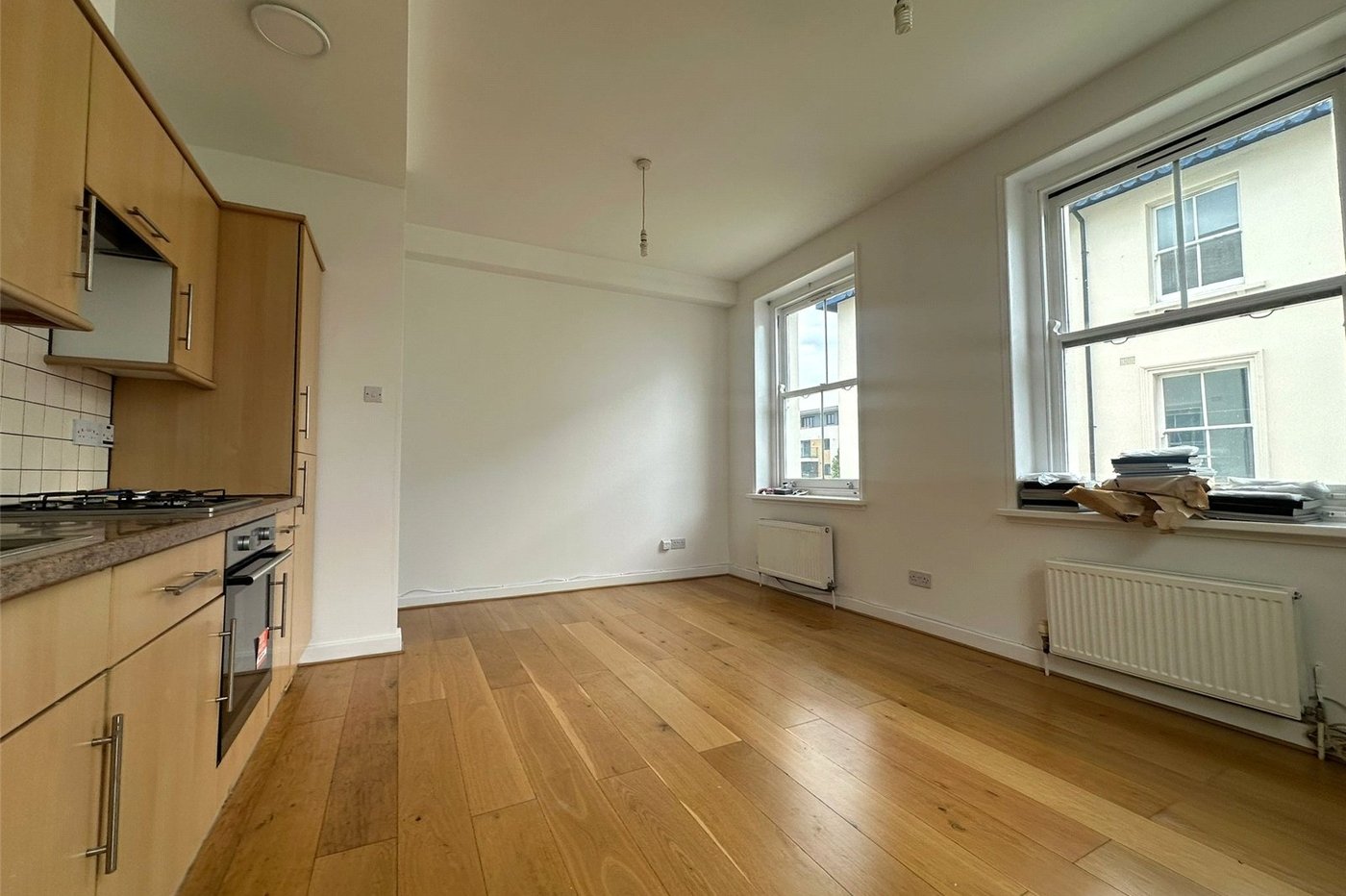 2 bedroom property for sale in Northfleet | Robinson Michael & Jackson