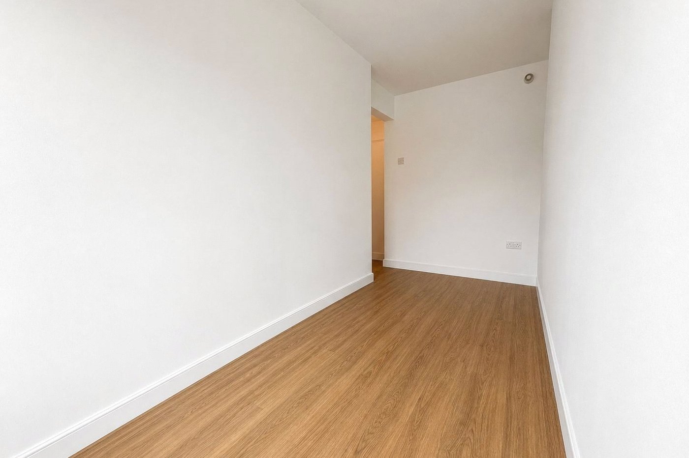 2 bedroom property for sale in Northfleet | Robinson Michael & Jackson