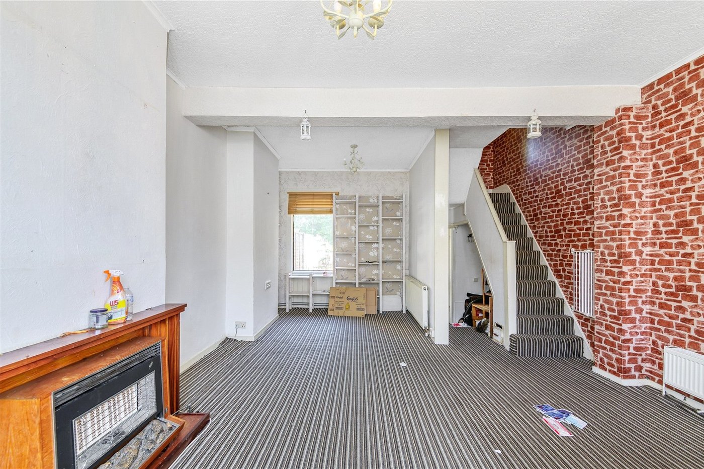 3 bedroom house for sale in London | Robinson Jackson