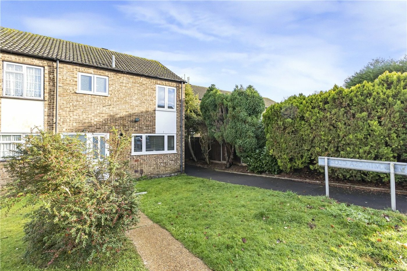 3 bedroom house for sale in Orpington | Robinson Jackson