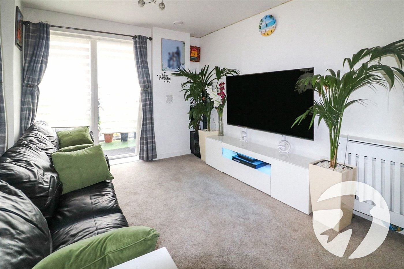 2 bedroom property for sale in Erith | Robinson Jackson