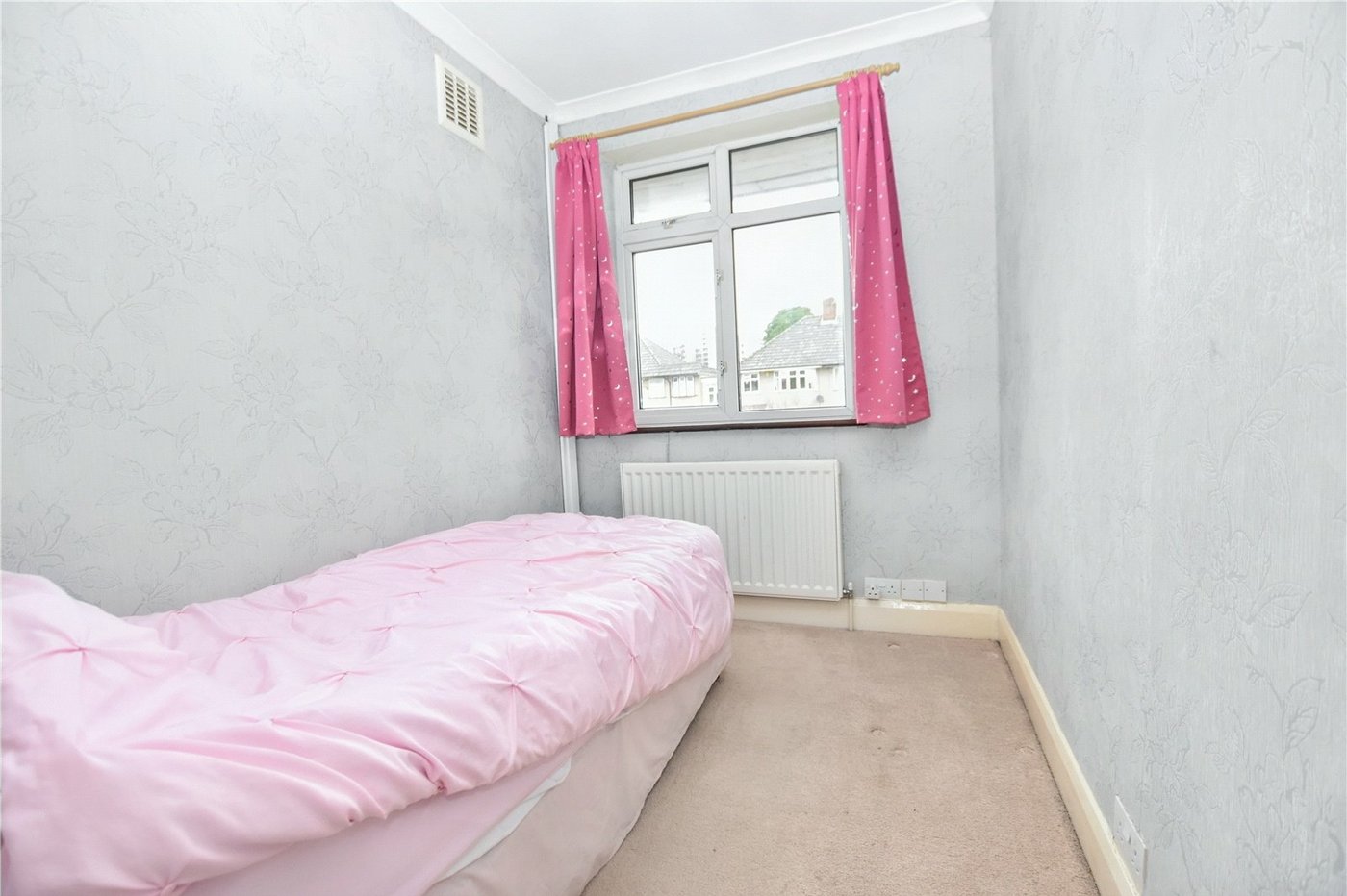 4 bedroom house for sale in Bexleyheath | Robinson Jackson