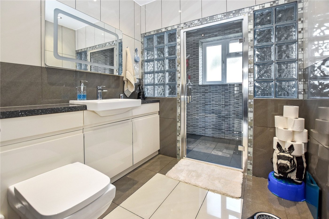 5 bedroom house for sale in Bexleyheath | Robinson Jackson