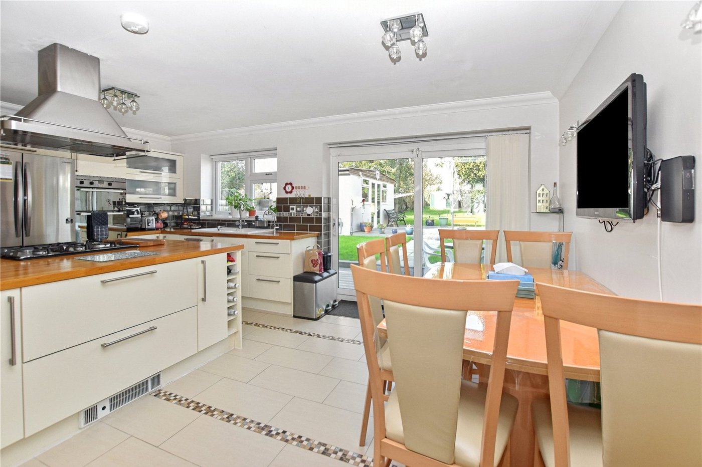 5 bedroom house for sale in Bexleyheath | Robinson Jackson