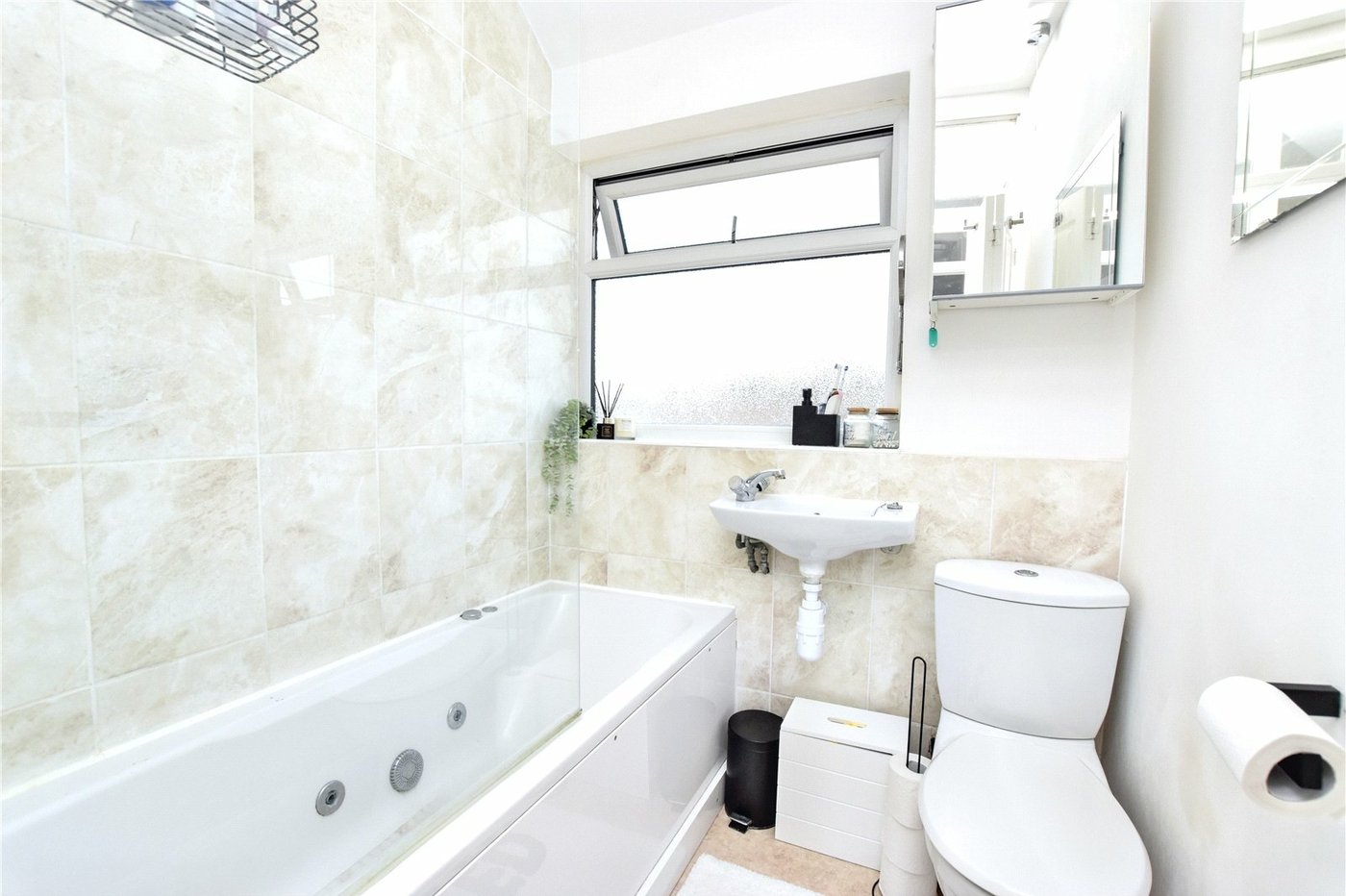 2 bedroom house for sale in Bexleyheath | Robinson Jackson