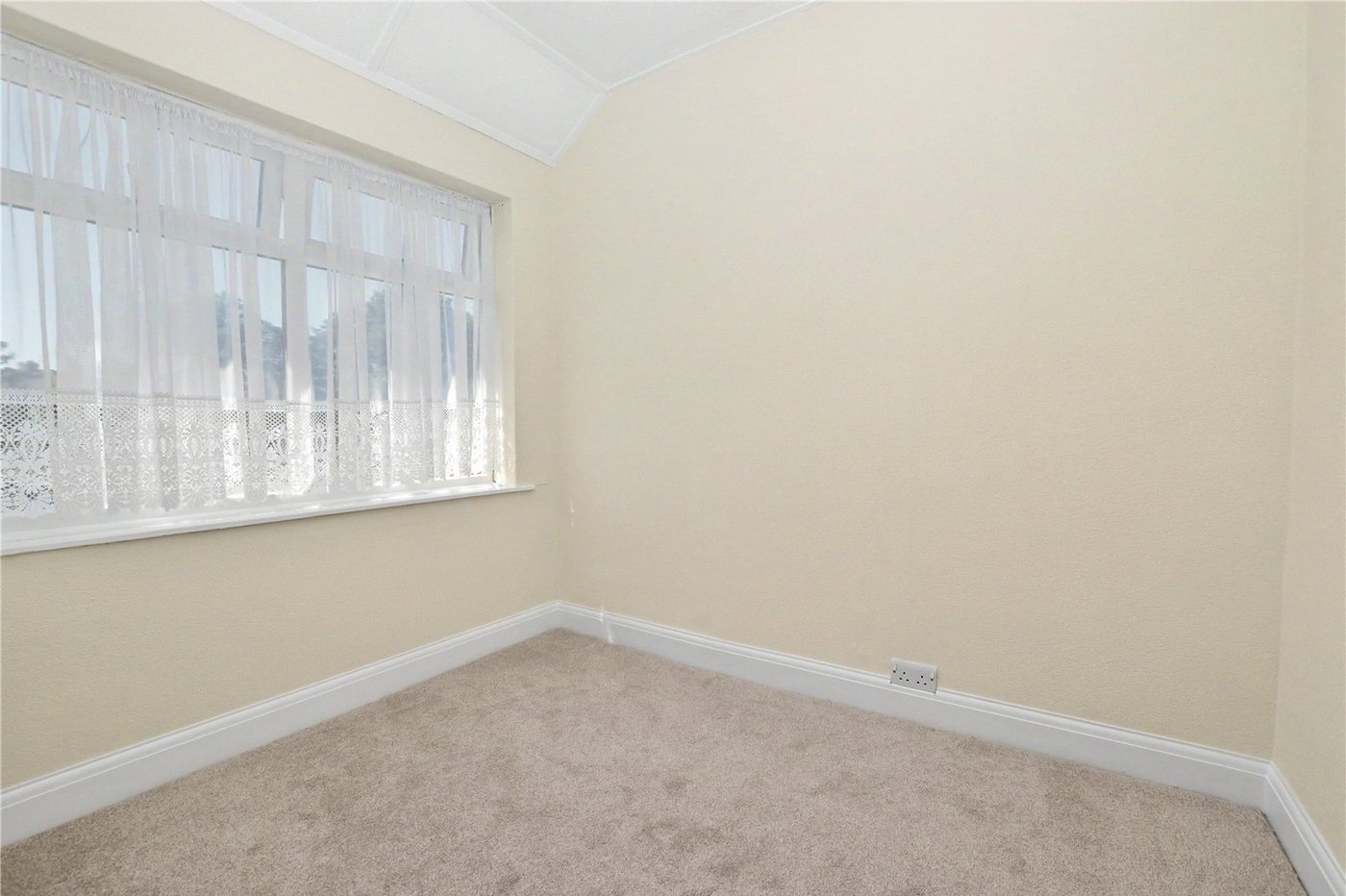 2 bedroom house for sale in Bexleyheath | Robinson Jackson