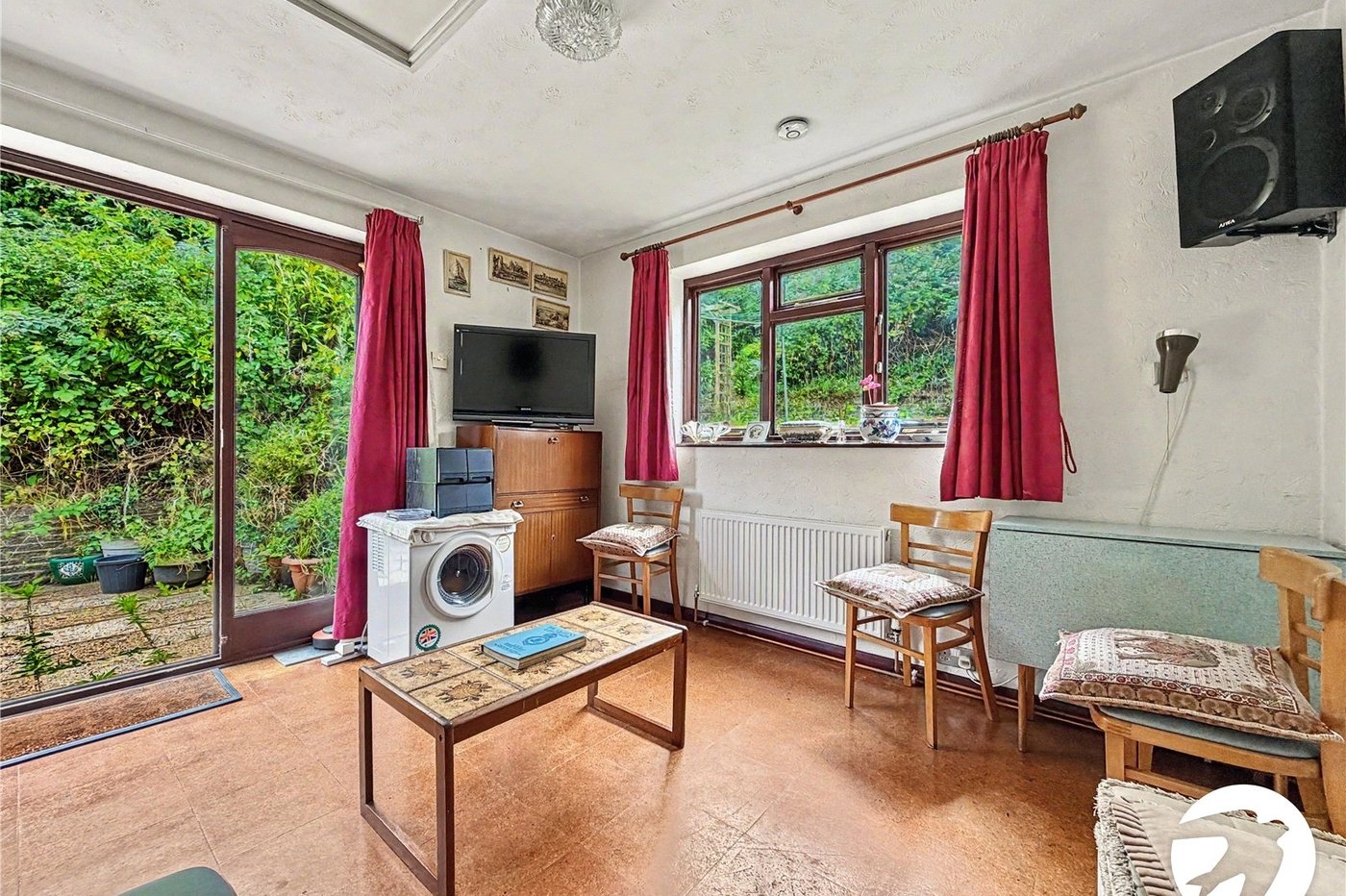 2 bedroom bungalow for sale in Chatham | Robinson Michael & Jackson