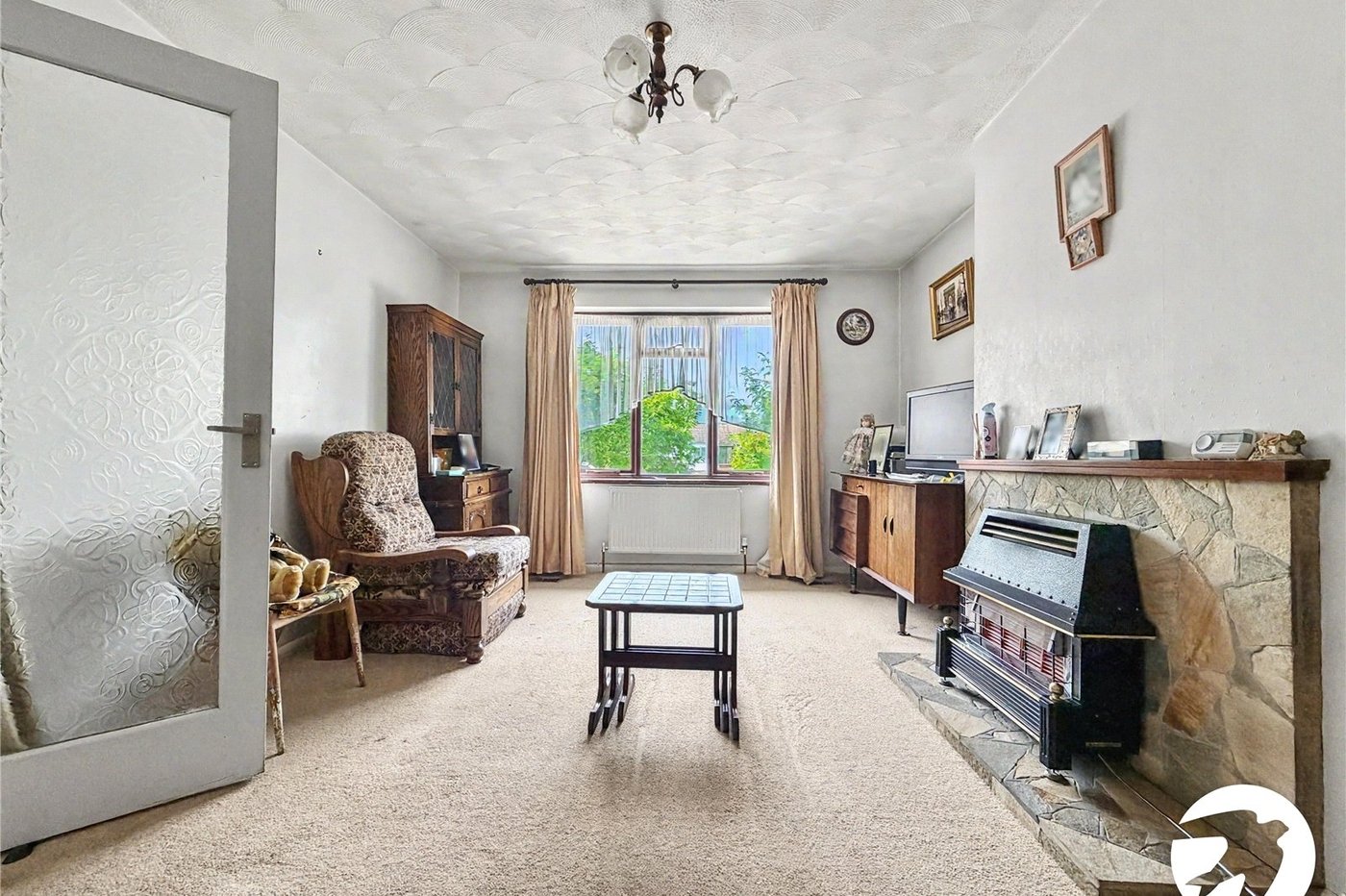 2 bedroom bungalow for sale in Chatham | Robinson Michael & Jackson