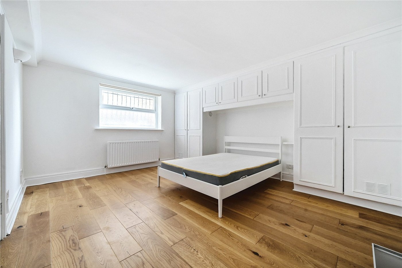 1 bedroom property for sale in Sydenham | Robinson Jackson