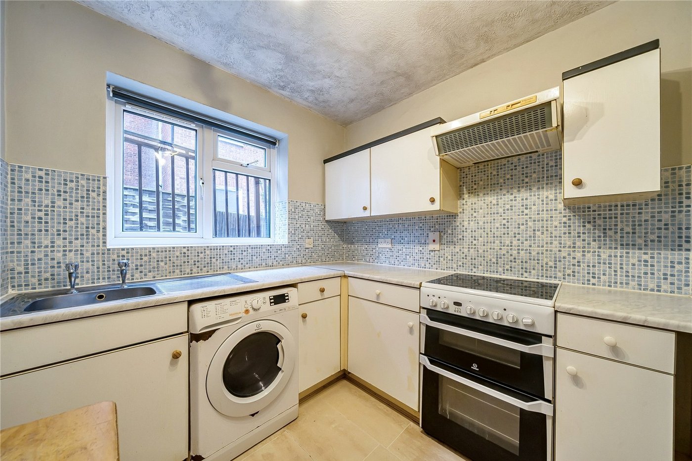 1 bedroom property for sale in Sydenham | Robinson Jackson