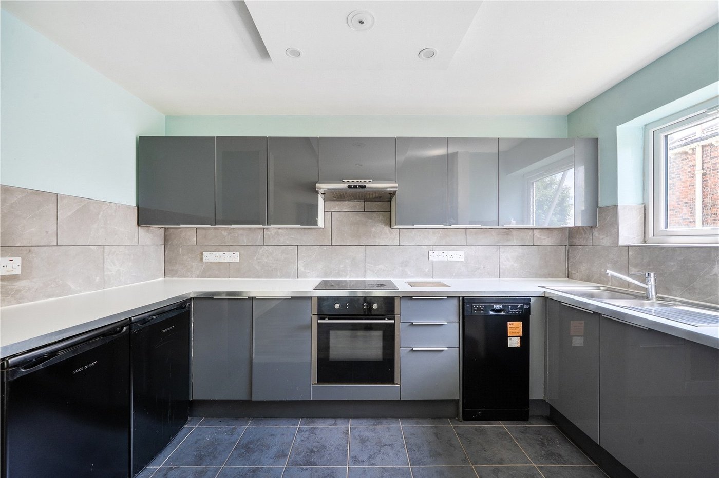 2 bedroom property for sale in Sydenham | Robinson Jackson