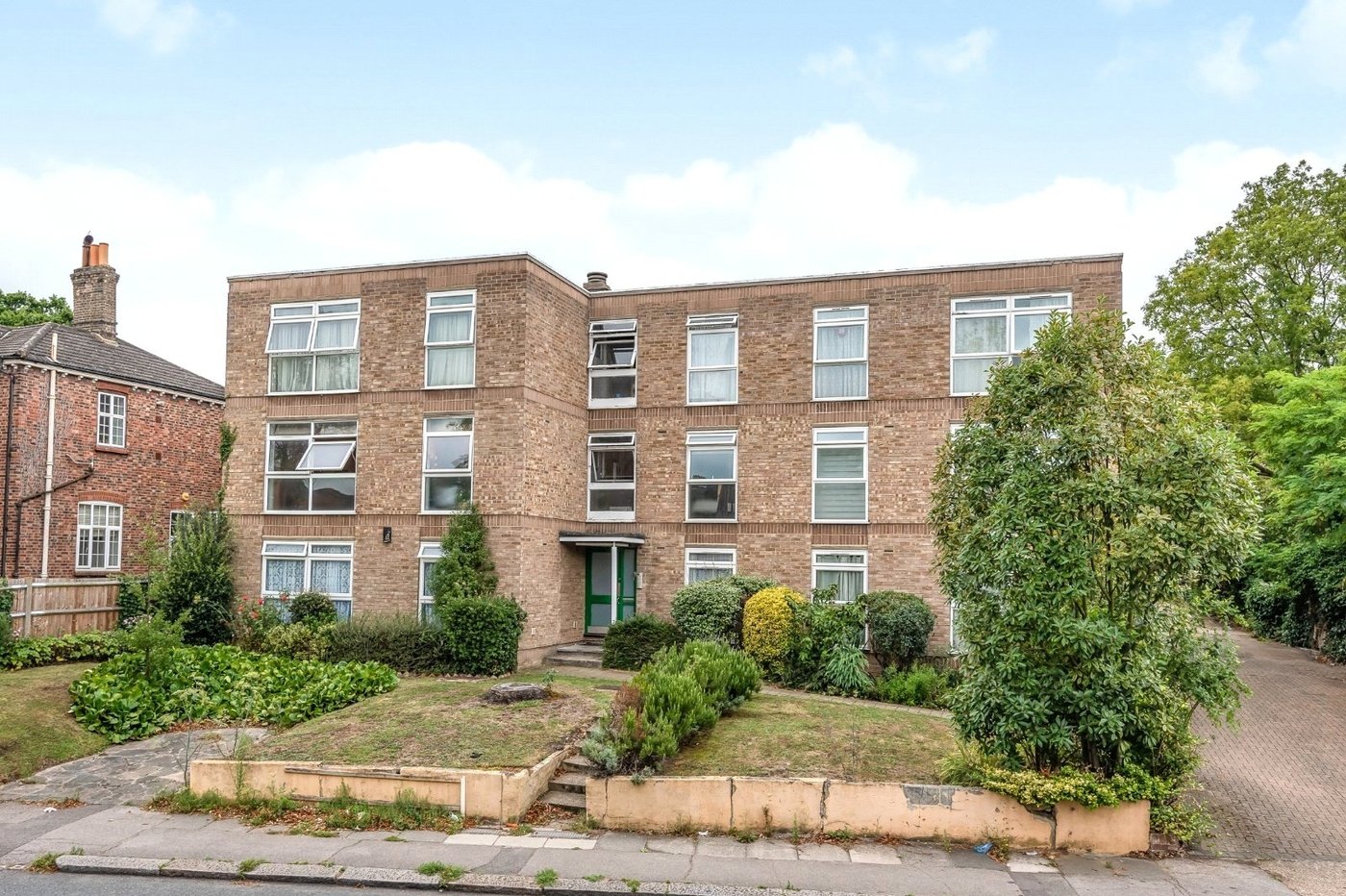2 bedroom property for sale in Sydenham | Robinson Jackson