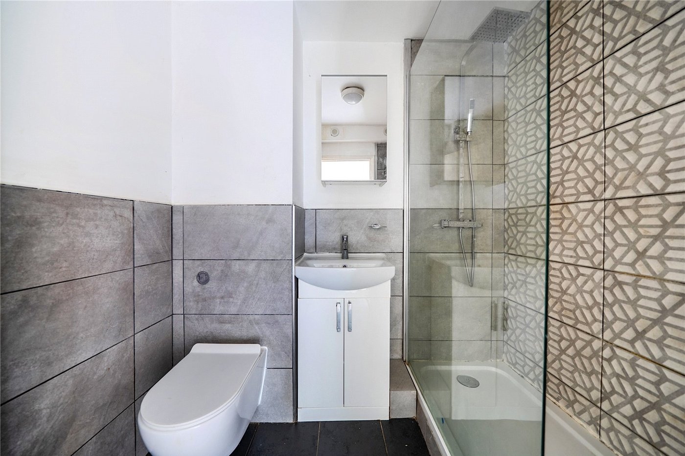 2 bedroom property for sale in Sydenham | Robinson Jackson