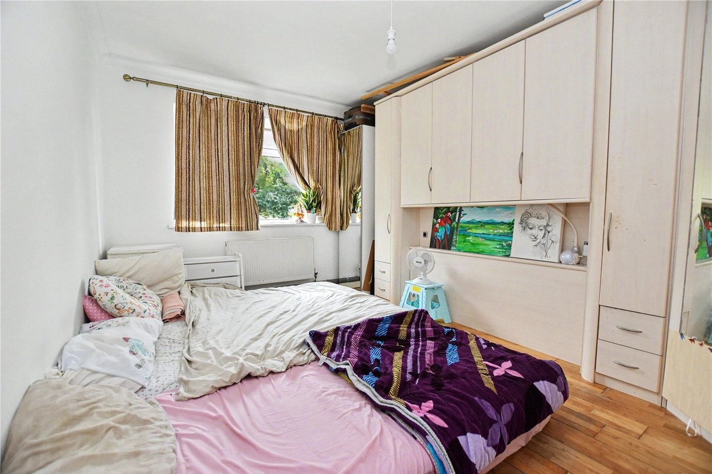 2 bedroom property for sale in Dartford | Robinson Jackson