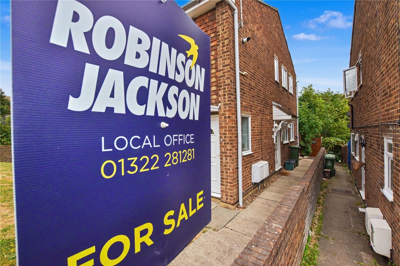 2 bedroom property for sale in Dartford | Robinson Jackson
