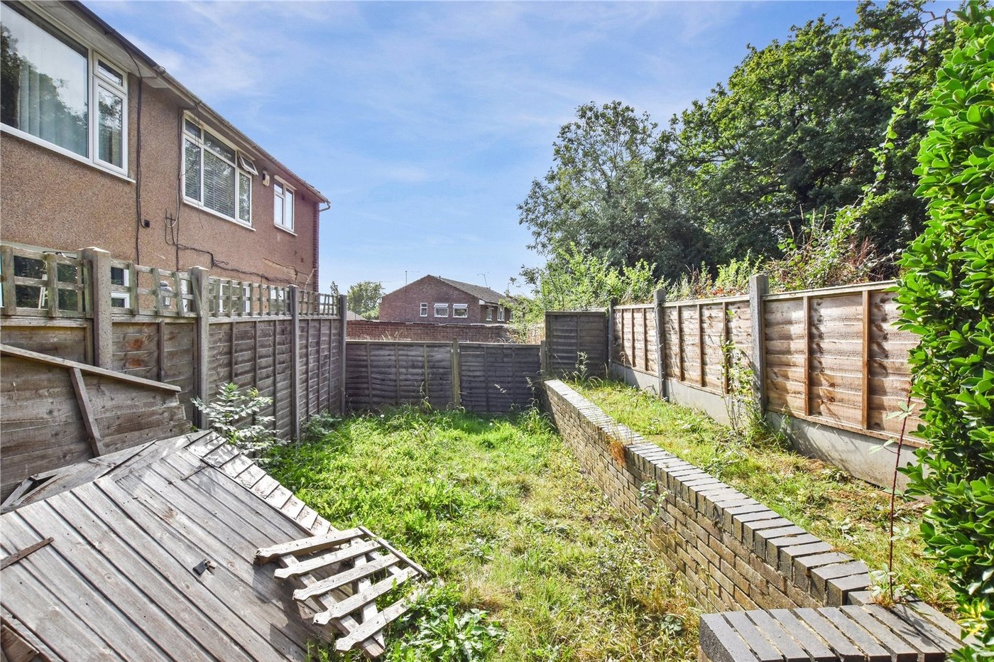 2 bedroom property for sale in Dartford | Robinson Jackson