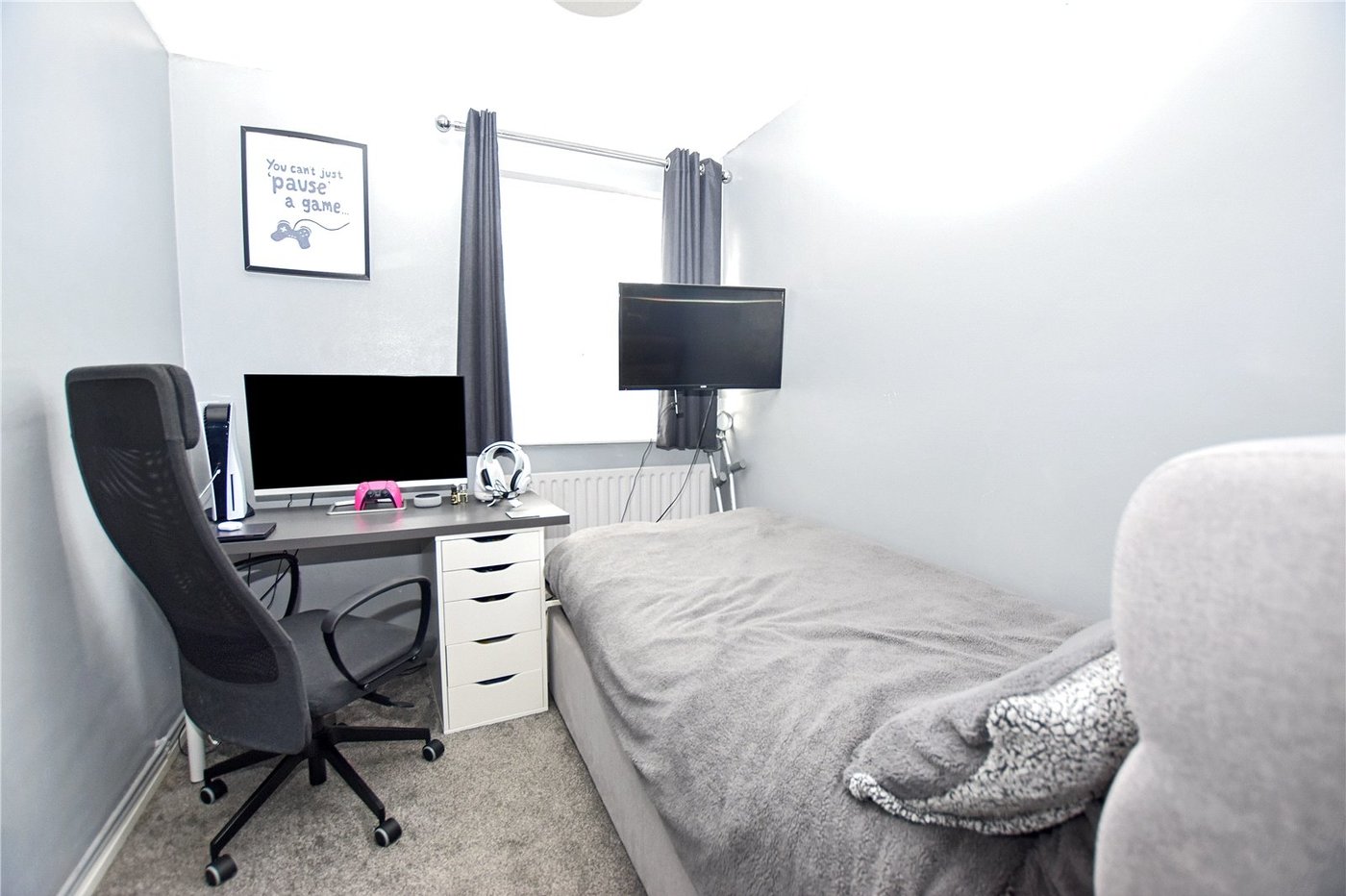 2 bedroom property for sale in Dartford | Robinson Jackson