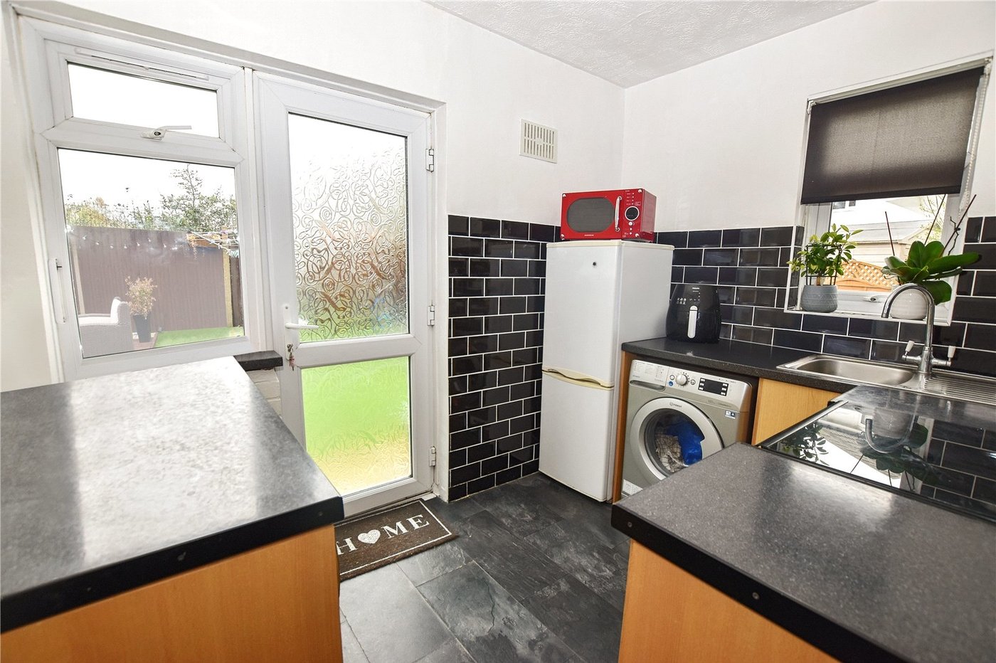 2 bedroom property for sale in Dartford | Robinson Jackson