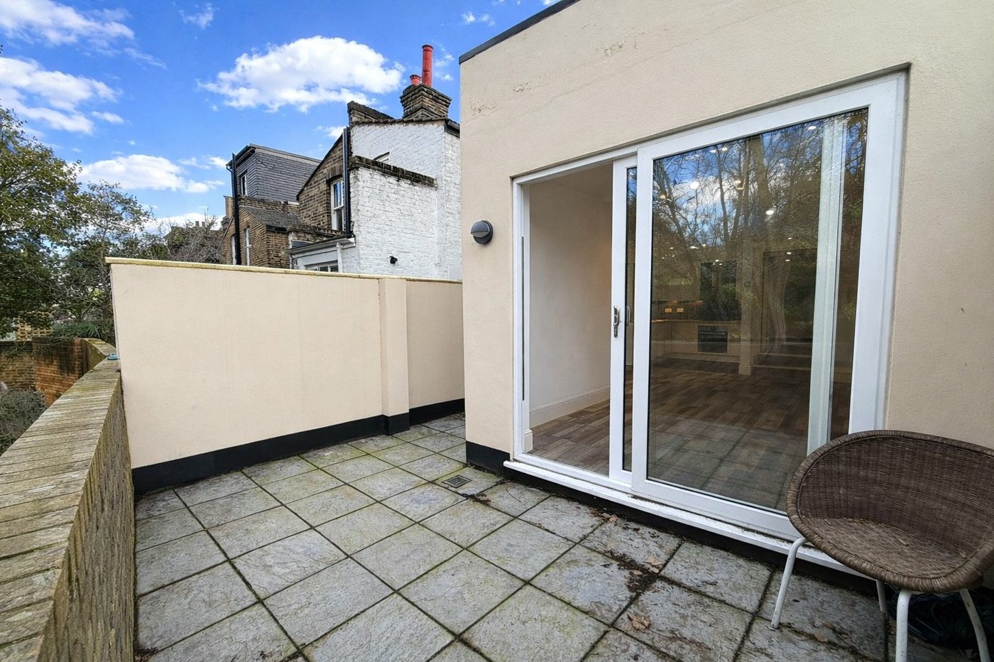 5 bedroom house for sale in London | Robinson Jackson