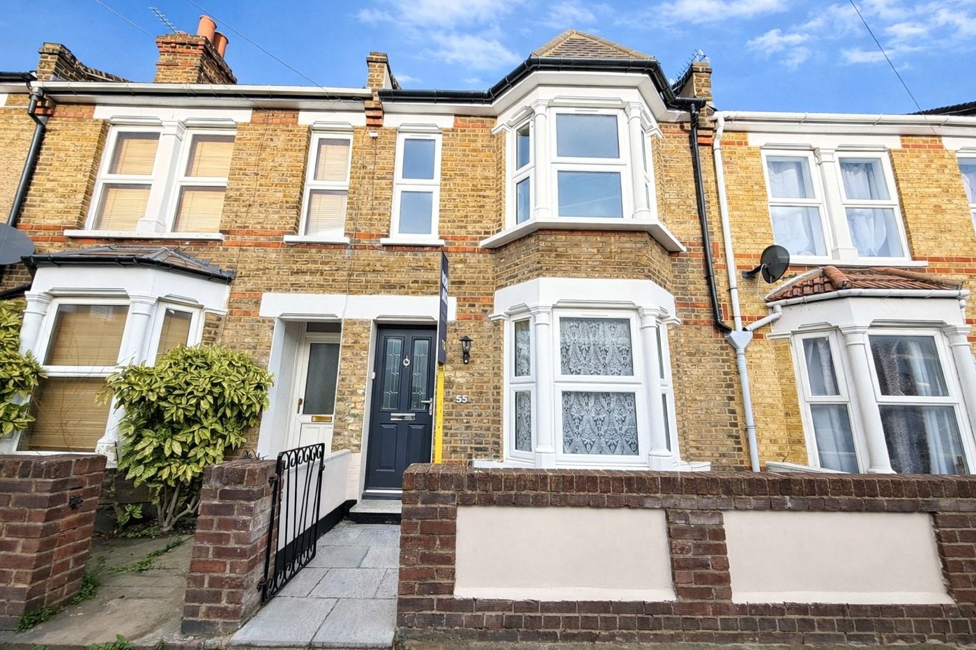 5 bedroom house for sale in London | Robinson Jackson