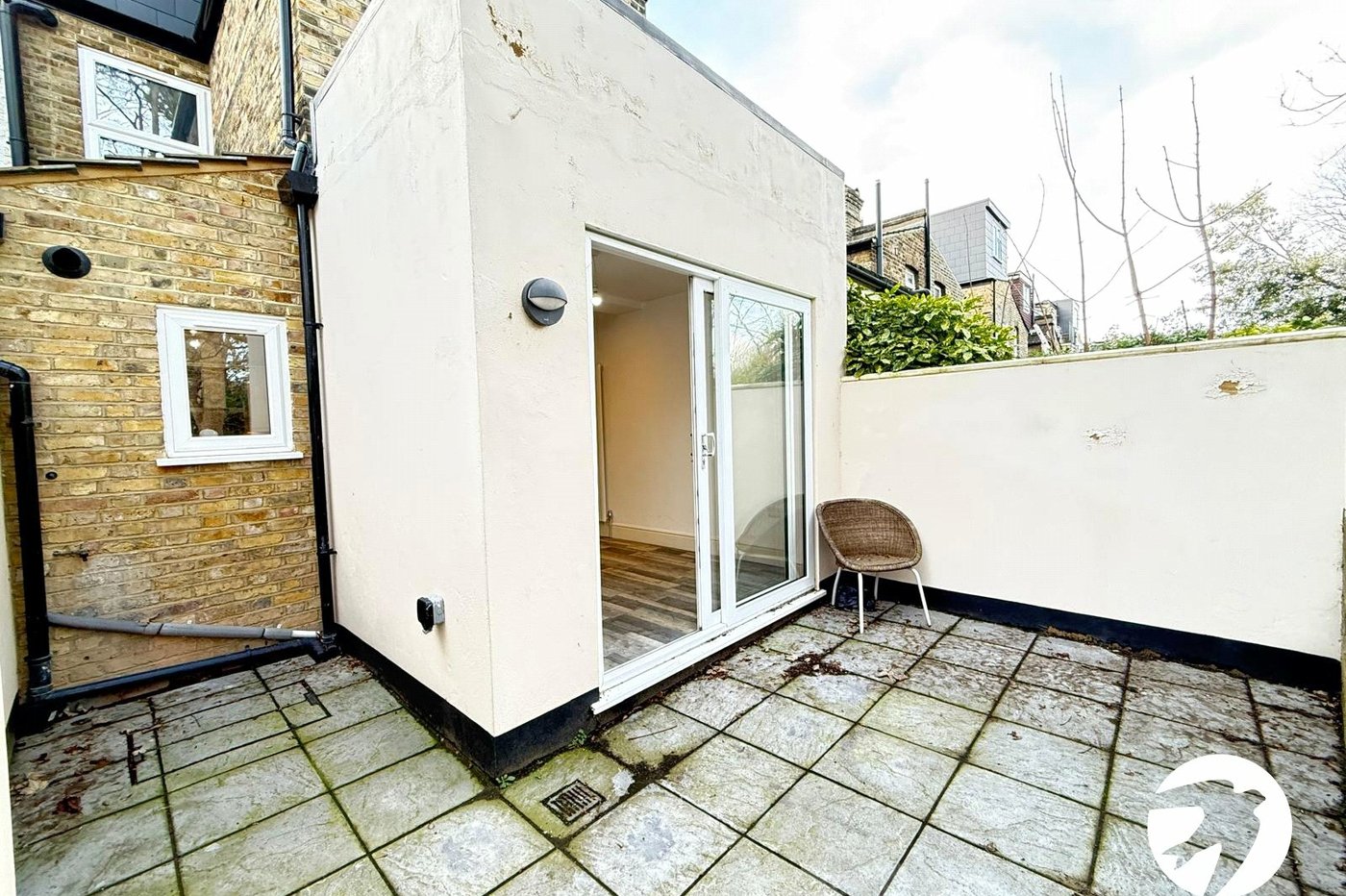 5 bedroom house for sale in London | Robinson Jackson