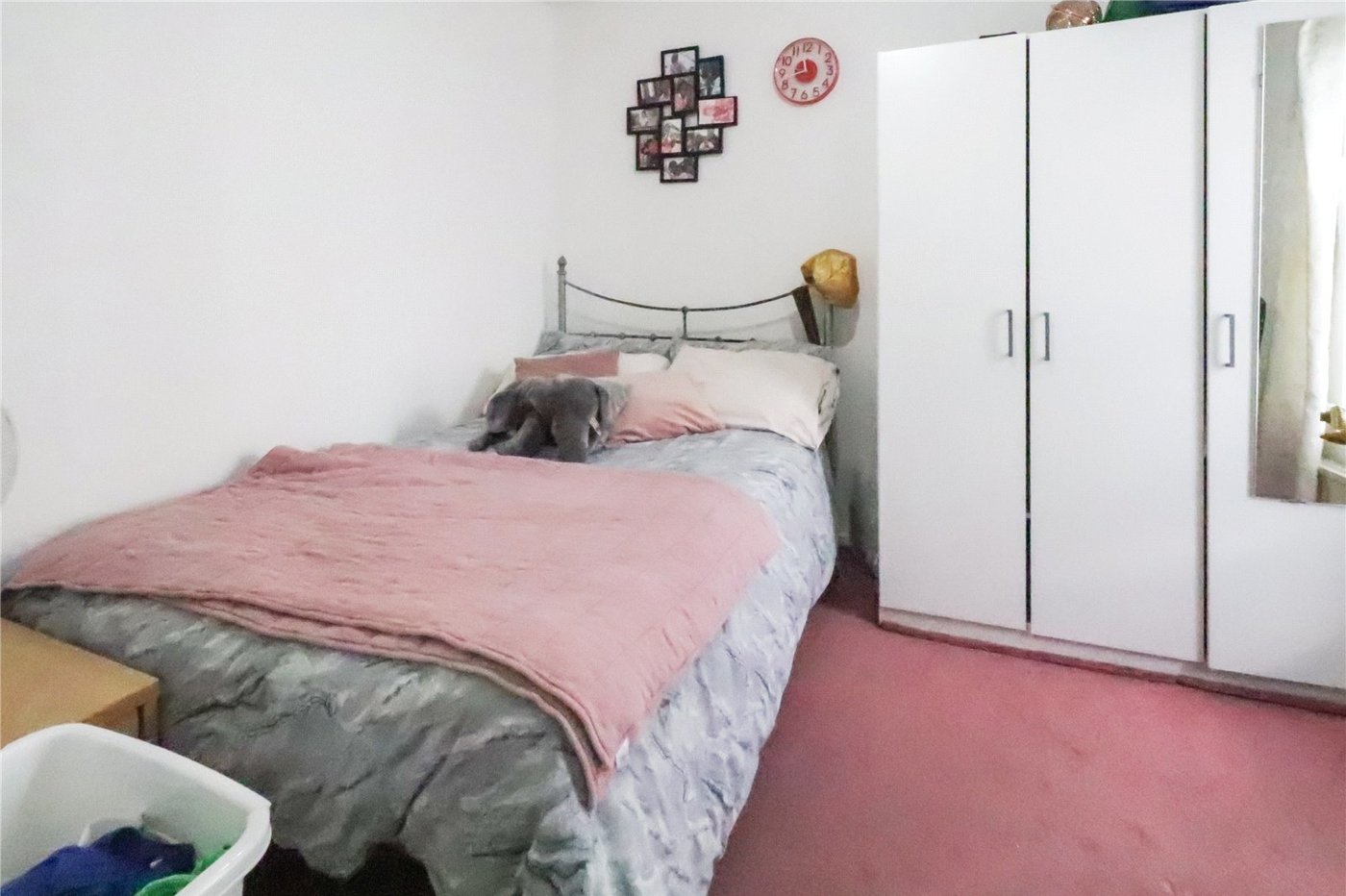 3 bedroom property for sale in Erith | Robinson Jackson