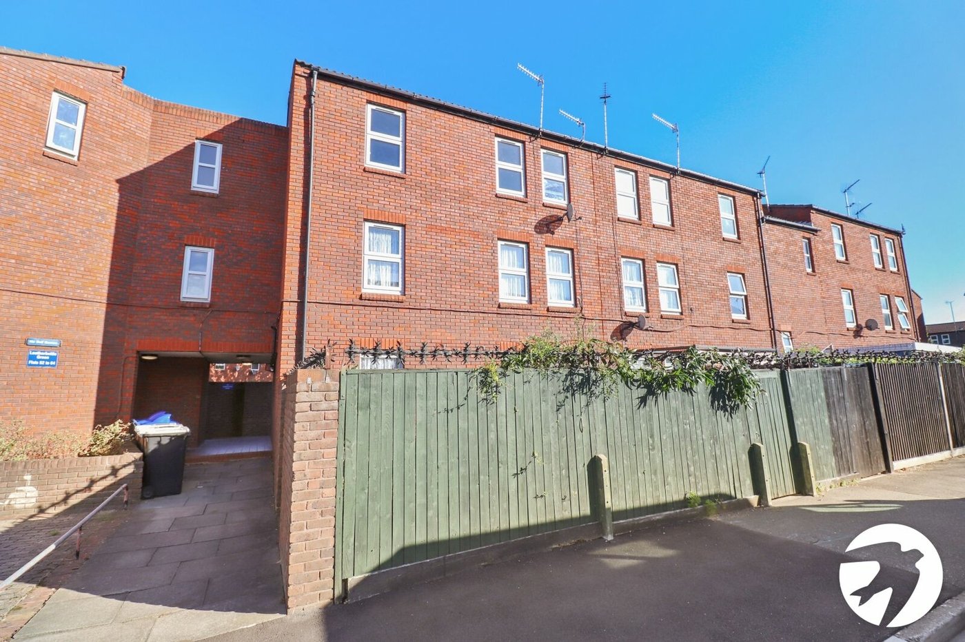 1 bedroom property for sale in Erith | Robinson Jackson