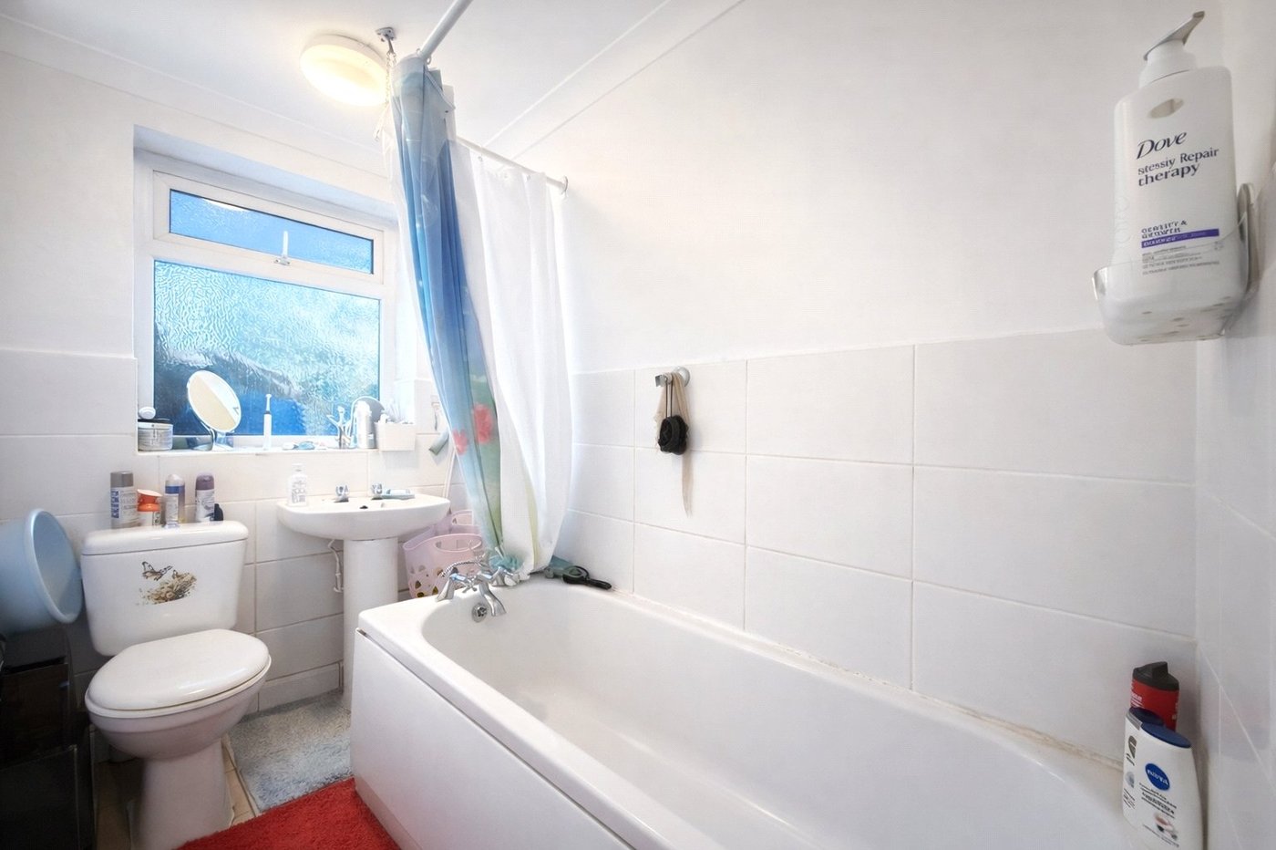 2 bedroom property for sale in London | Robinson Jackson