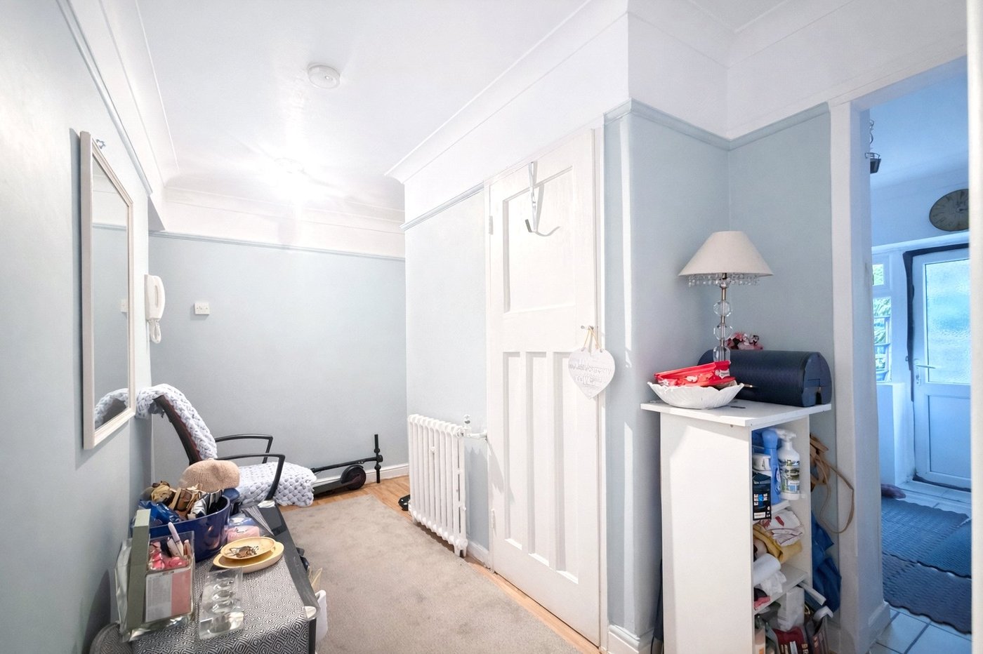 2 bedroom property for sale in London | Robinson Jackson