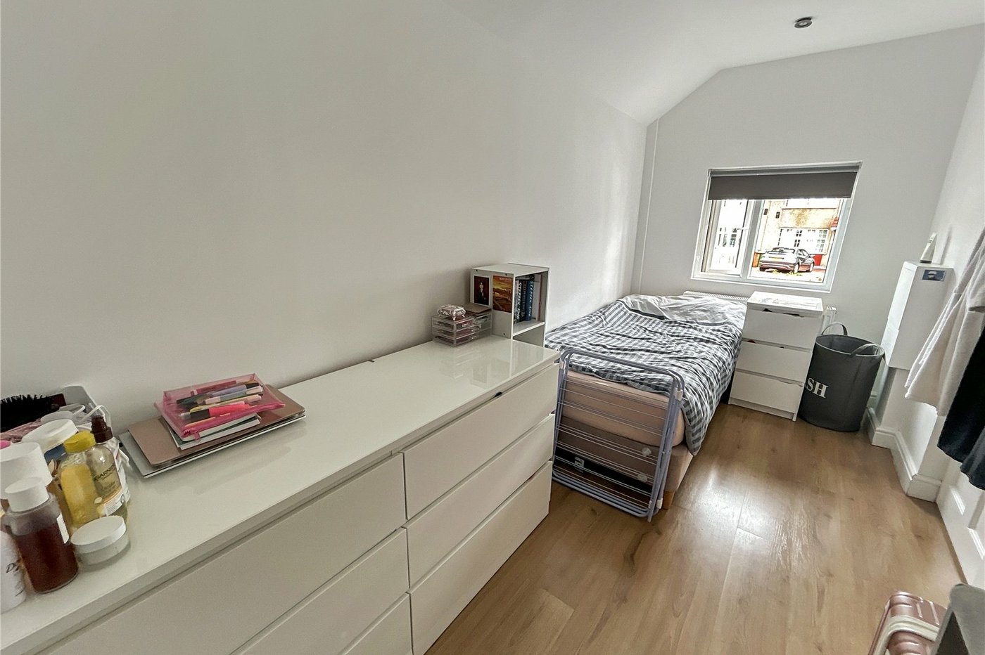 4 bedroom house for sale in Blackfen | Robinson Jackson