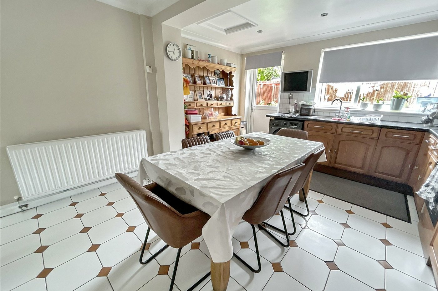 4 bedroom house for sale in Blackfen | Robinson Jackson