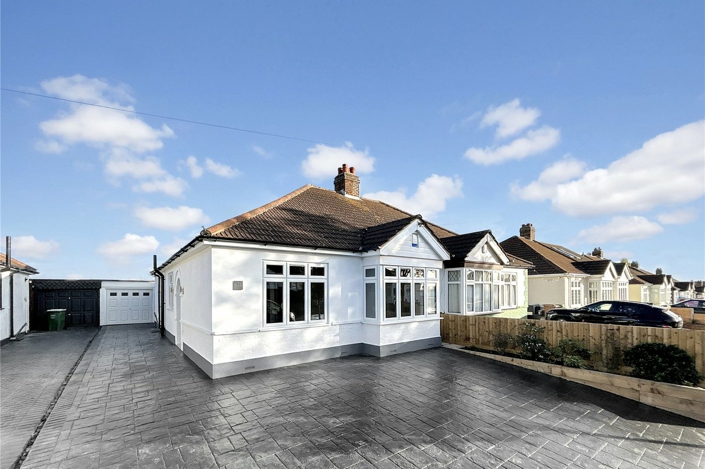 3 bedroom bungalow for sale in Sidcup | Robinson Jackson