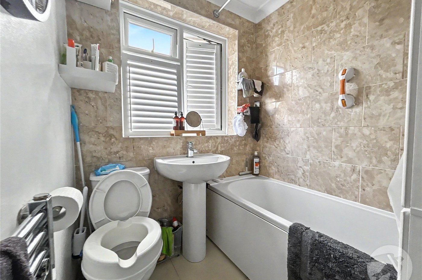 3 bedroom house for sale in Sidcup | Robinson Jackson