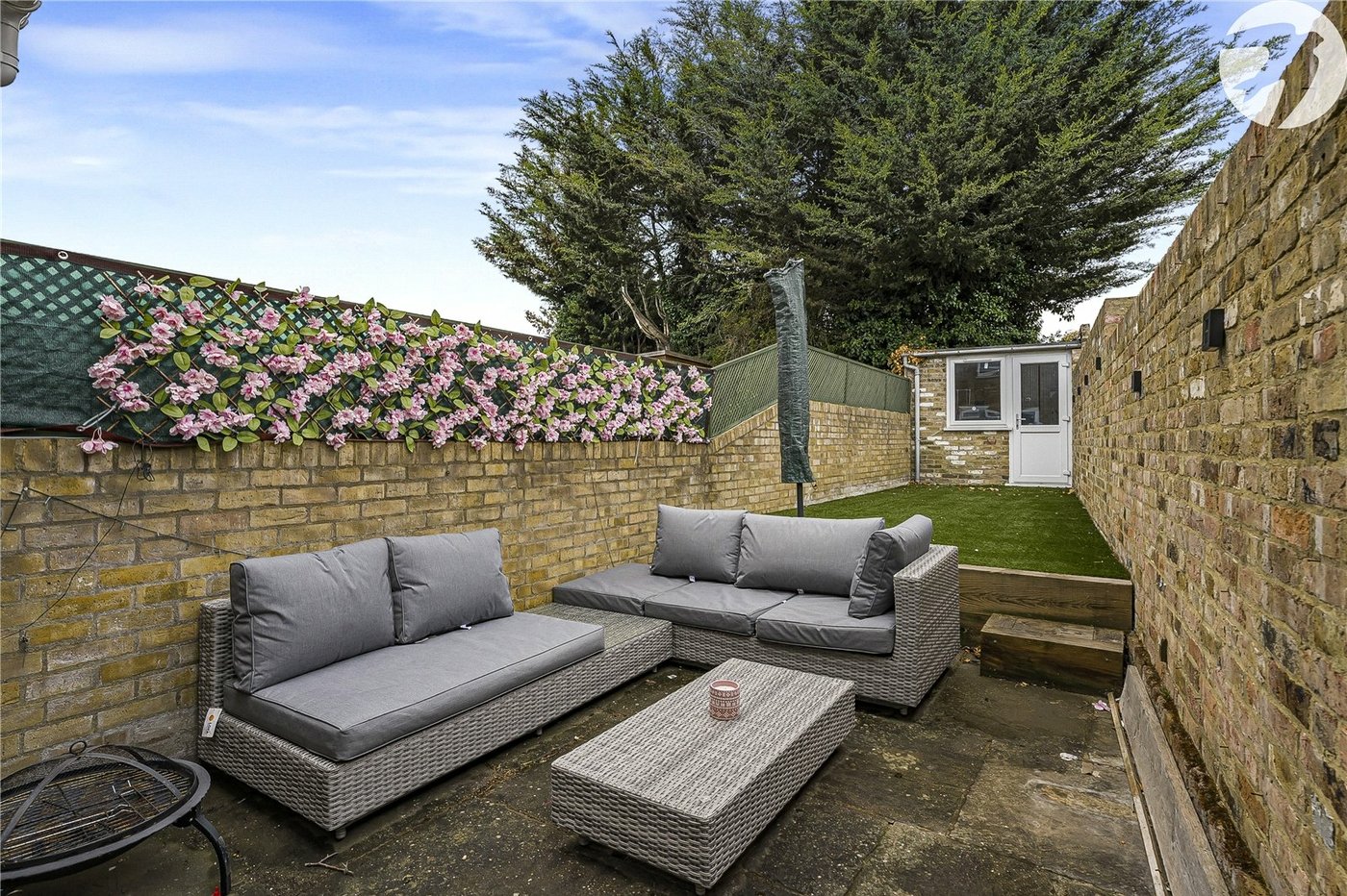 3 bedroom house for sale in Hawley Road | Robinson Jackson