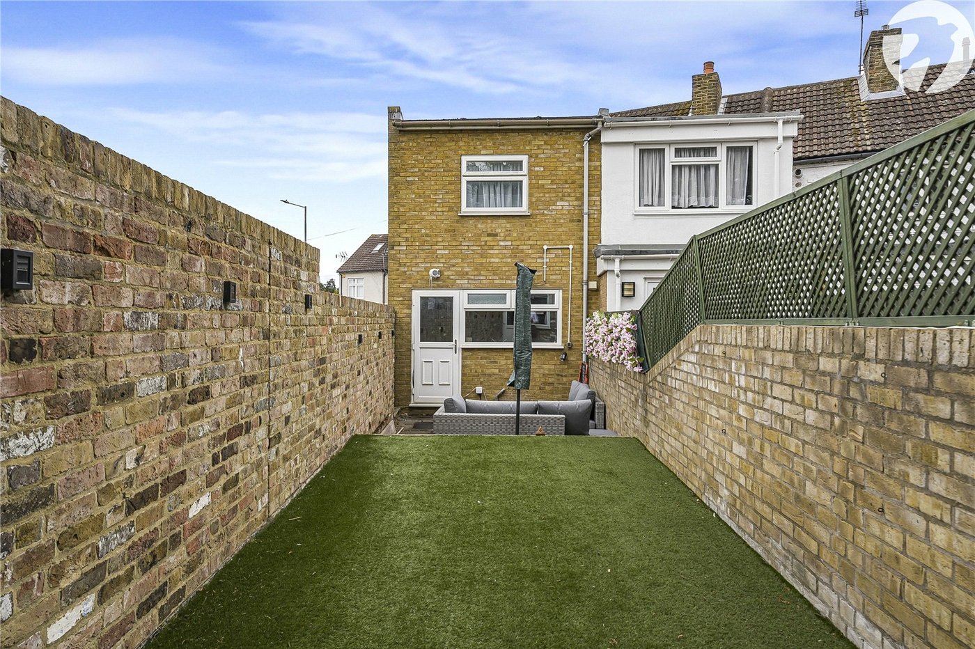 3 bedroom house for sale in Hawley Road | Robinson Jackson