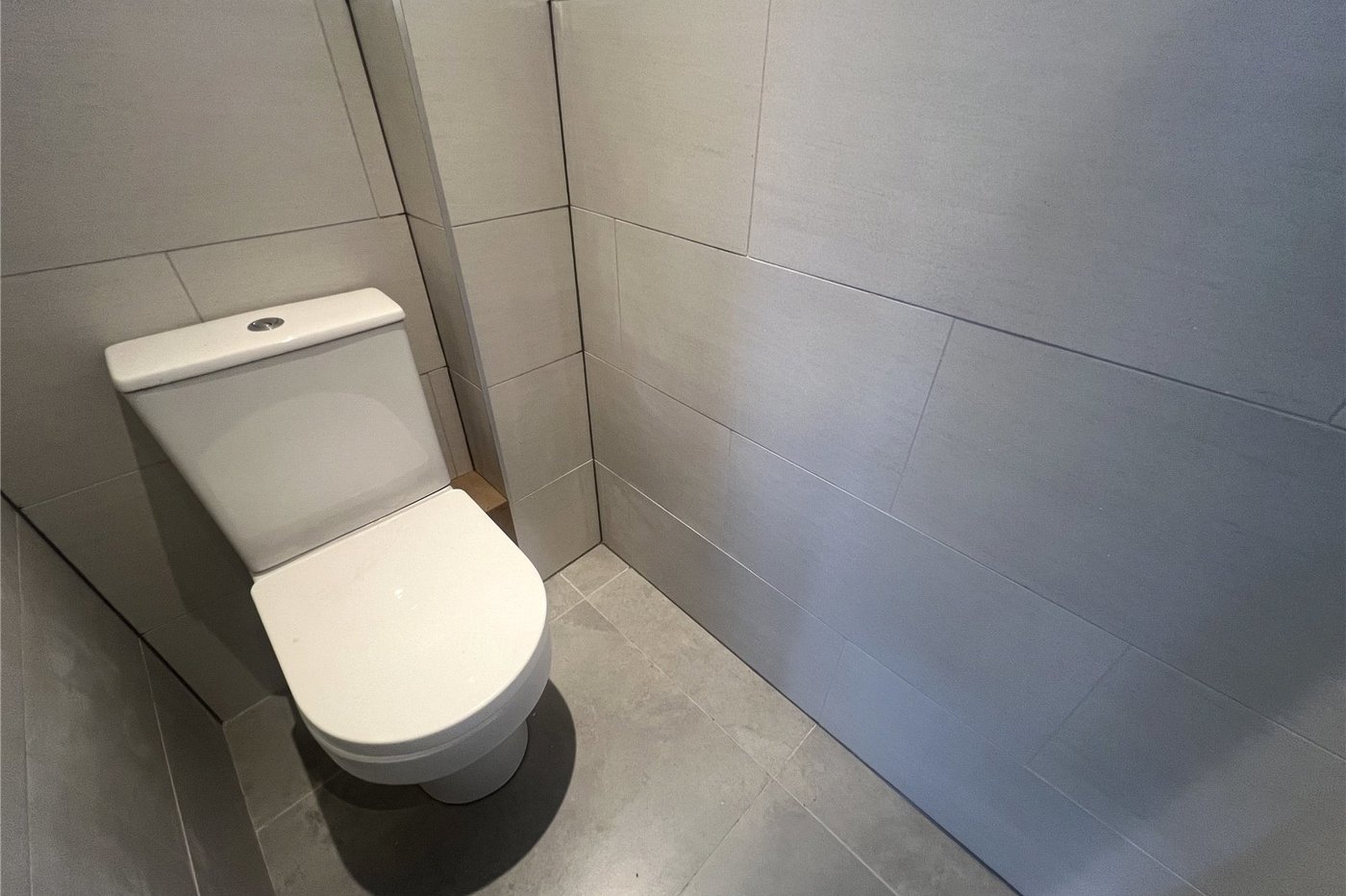 2 bedroom house for sale in Plumstead Common | Robinson Jackson