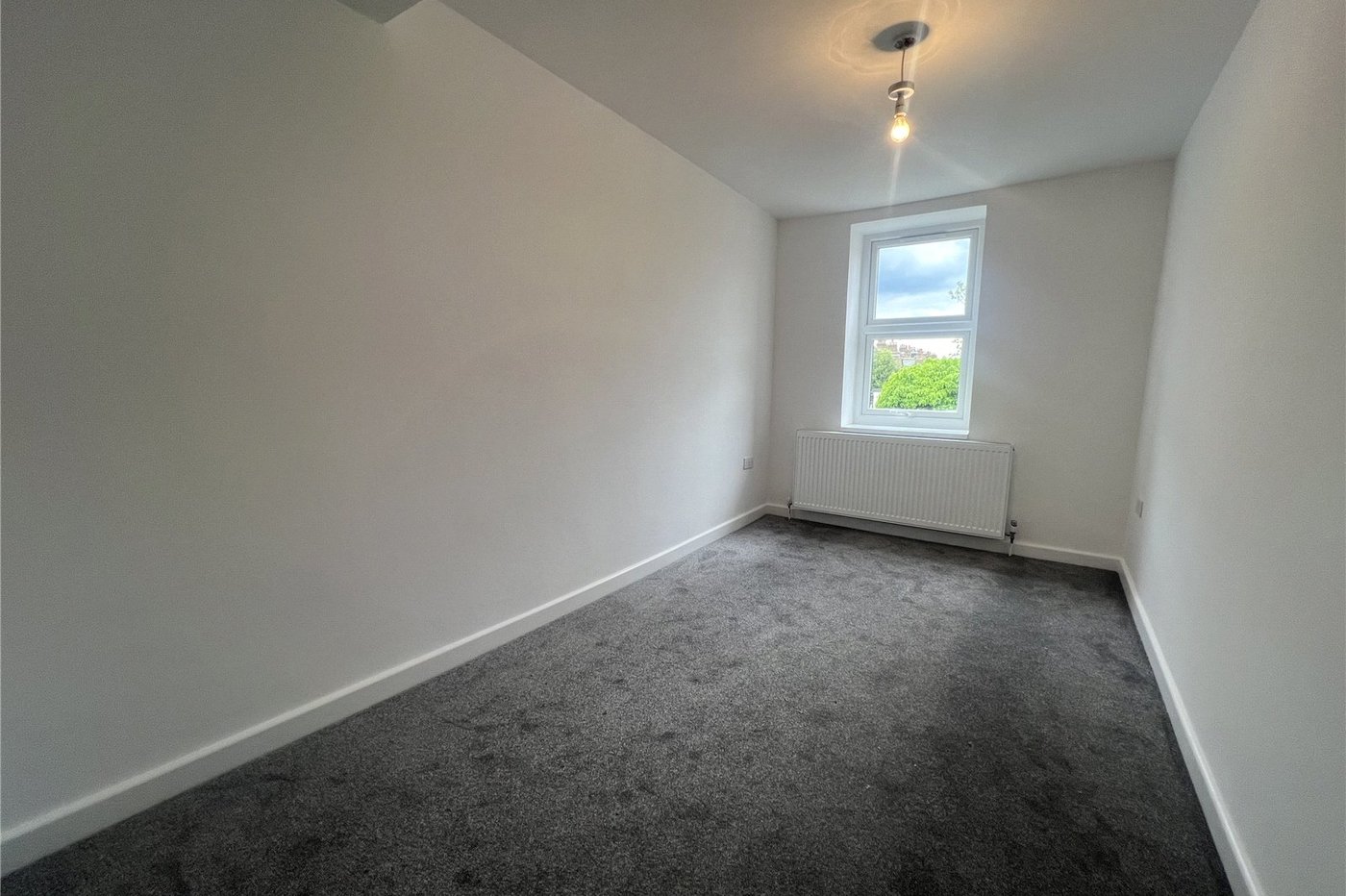 2 bedroom house for sale in Plumstead Common | Robinson Jackson