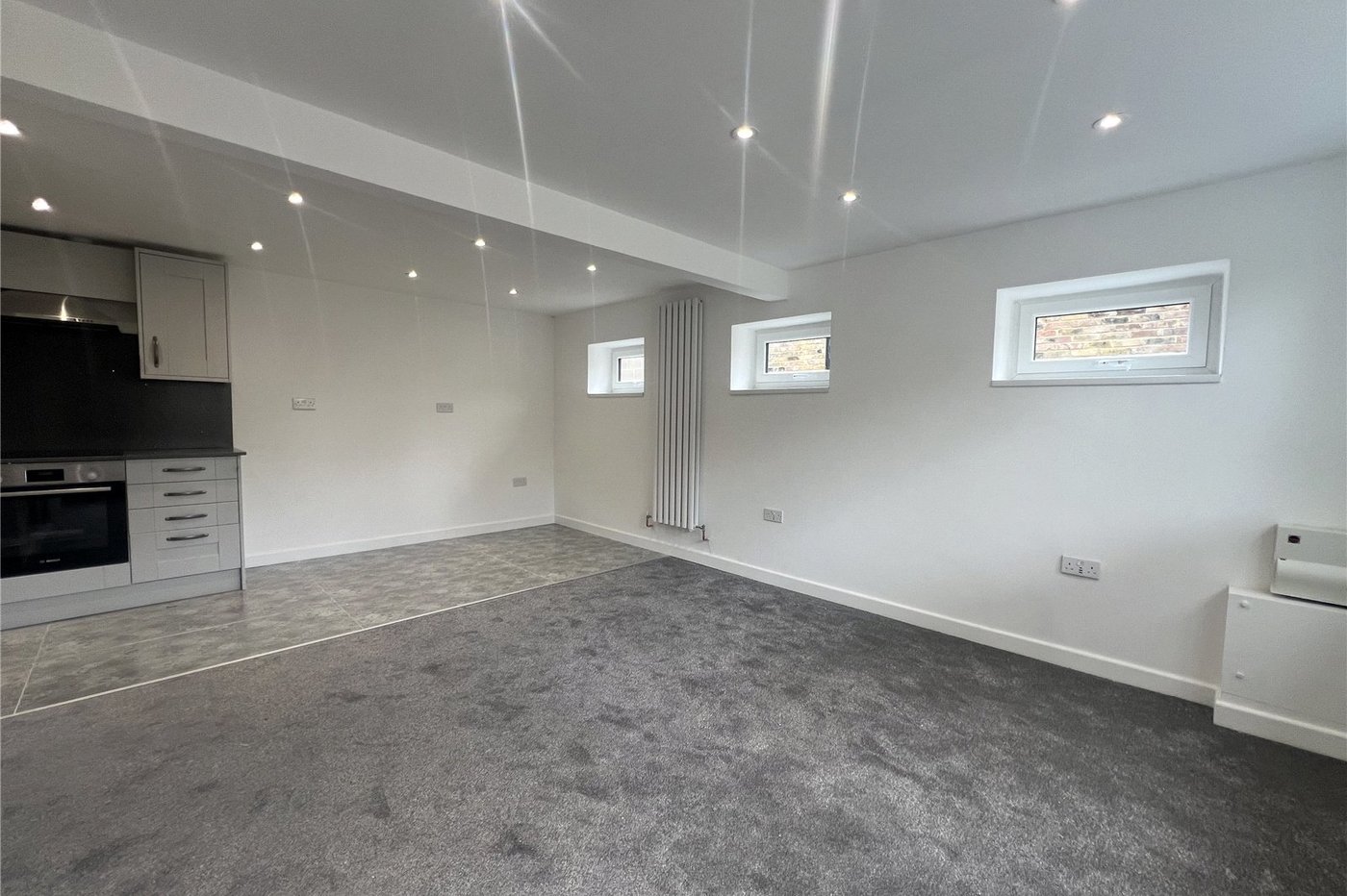 2 bedroom house for sale in Plumstead Common | Robinson Jackson