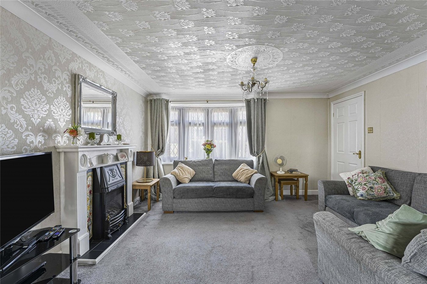 3 bedroom house for sale in Swanscombe | Robinson Jackson