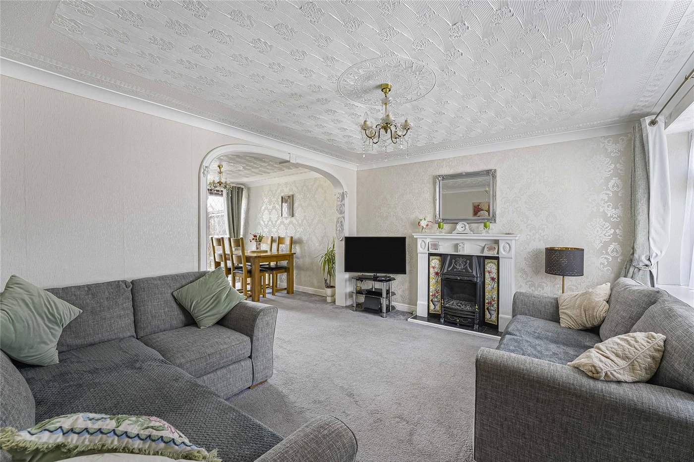 3 bedroom house for sale in Swanscombe | Robinson Jackson