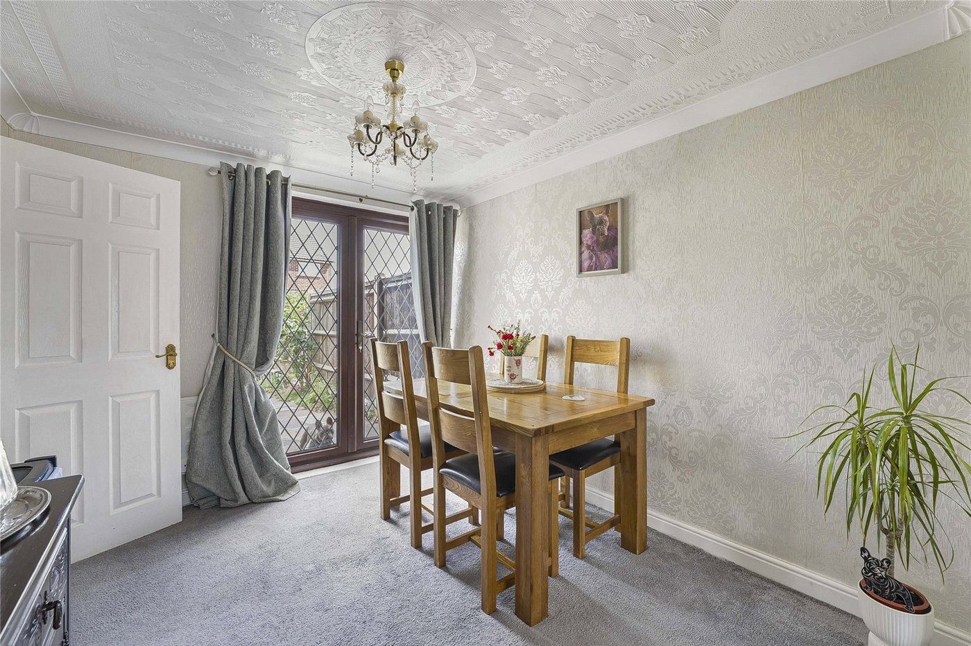 3 bedroom house for sale in Swanscombe | Robinson Jackson